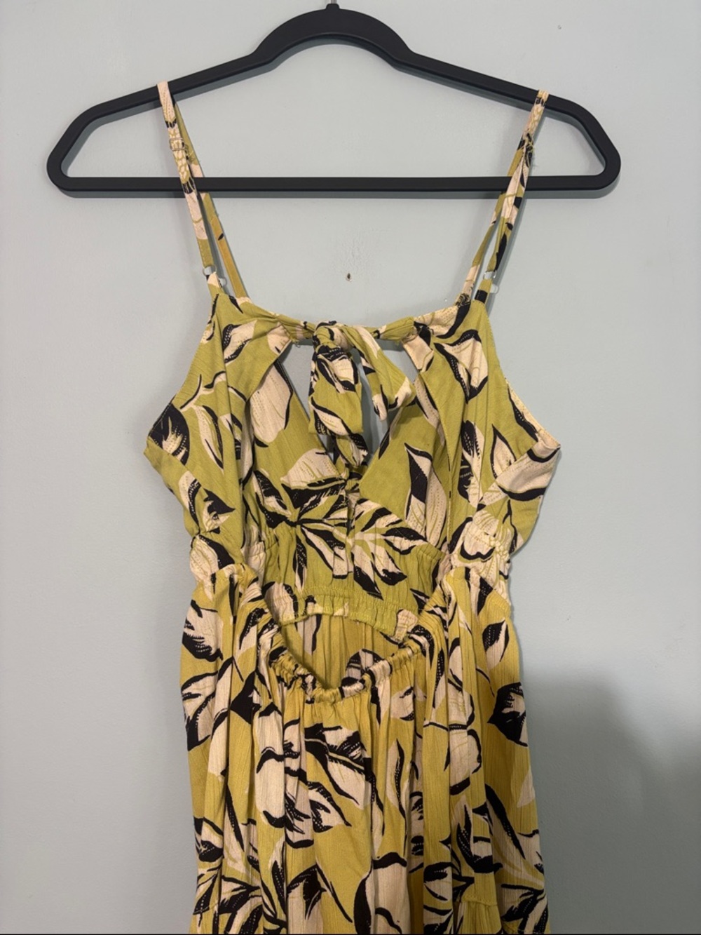 Medium Angie Chartreuse Green black boho Floral Rayon open back tie Maxi Dress - Picture 6 of 6